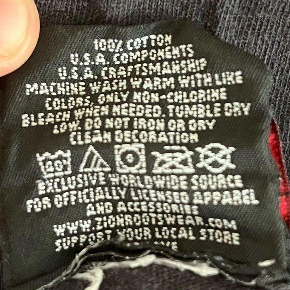 VTG Grateful Dead T-Shirt 2008 2XL with Roses Dancing Bears Skull - Picture 4 of 6